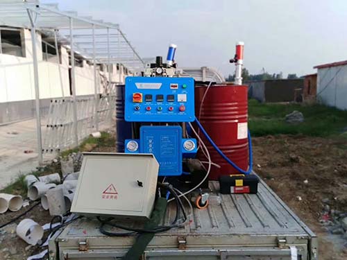 別墅外墻隔熱兩用聚氨酯發(fā)泡機(jī)器 成品率高(圖1) 發(fā)泡聚氨酯材料的施工設(shè)備